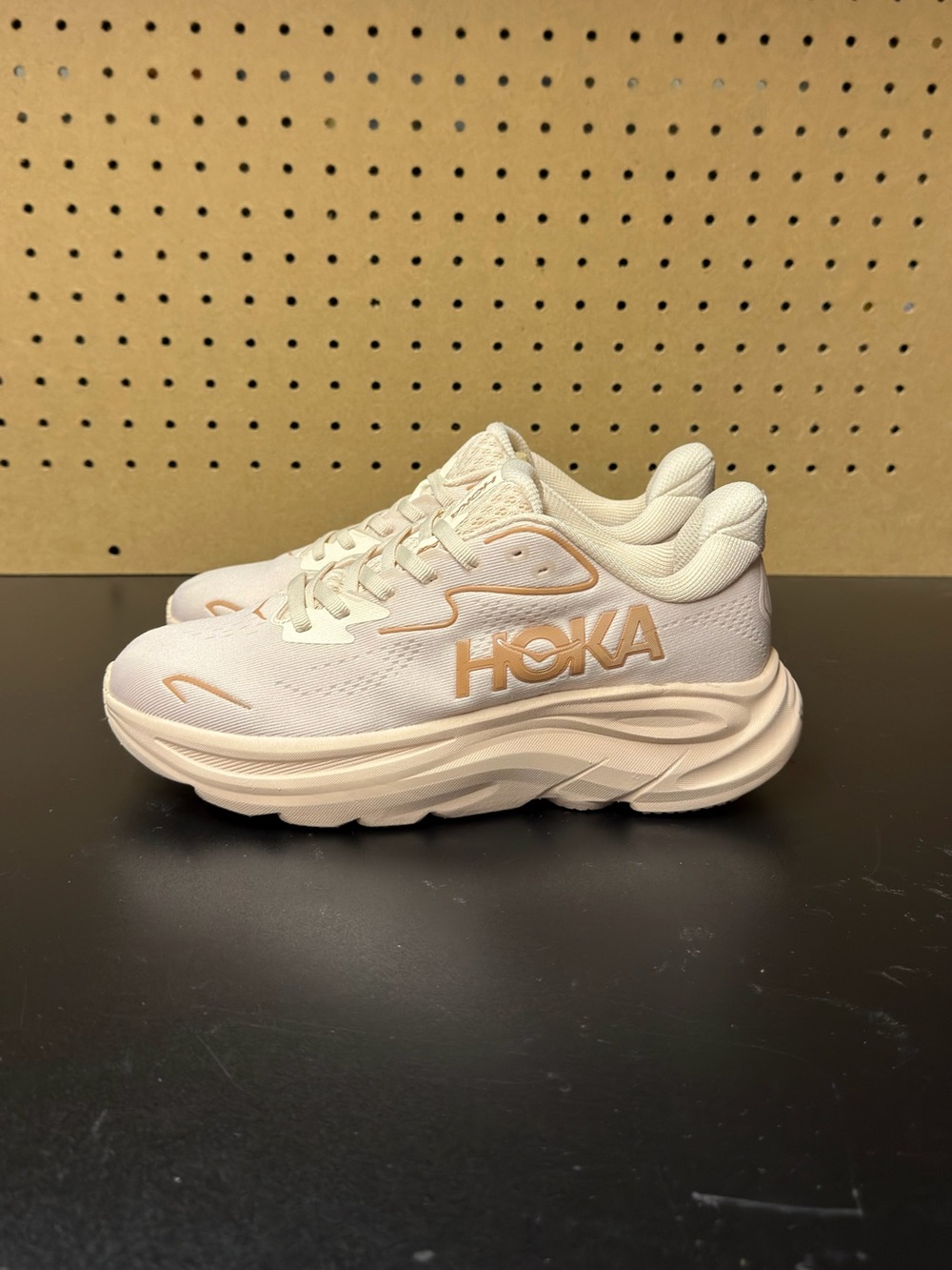 Hoka Clifton 10 Sand Womens Size 6.5 / 7.5 - Picture 5 of 6